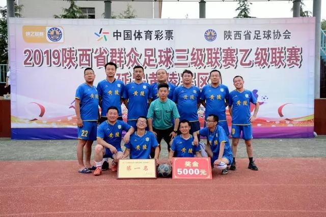 76人季前赛首战胜尼克斯，中锋胡克波尔蒂险遭重伤